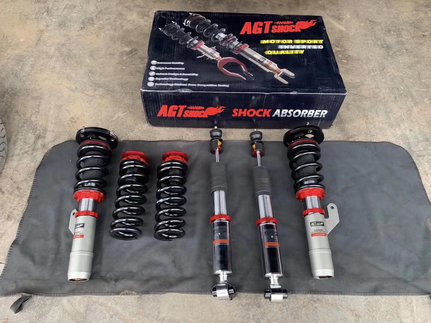 Kies-Motorsports AGT Shock AGT Shock 2005-2013	E90 /E91/E92/E93 4WD 3 SERIES MK5 Front Inverted Fork/Rear Vertical Fork - Front Spring Rate:	7K190 Rear Spring Rate: 10K220