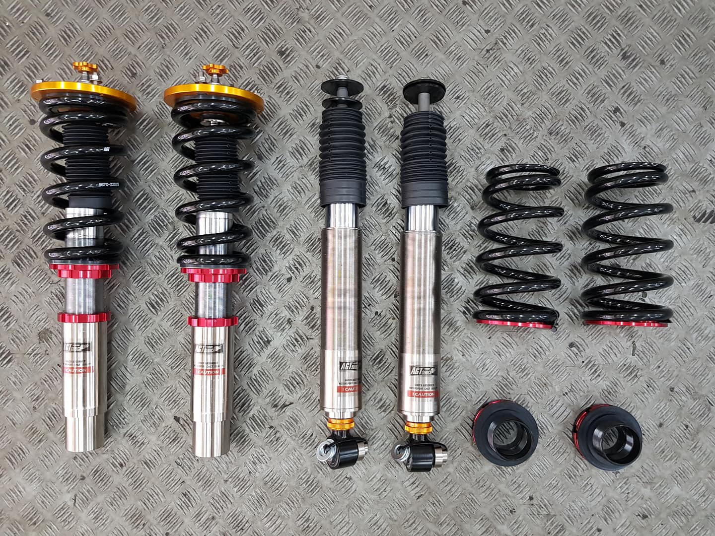 Kies-Motorsports AGT Shock AGT Shock 2007-2013 E70  2/4WD X5  MK2 2/4WD Front/ Rear: Inverted Fork-Front Spring Rate: 12K210 Rear Spring Rate:10K220 BW-16-04