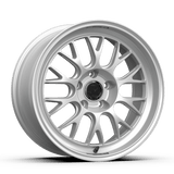 Kies-Motorsports fifteen52 fifteen52 Holeshot RSR 18x9.5 5x120 22mm ET 72.56mm Center Bore Radiant Silver