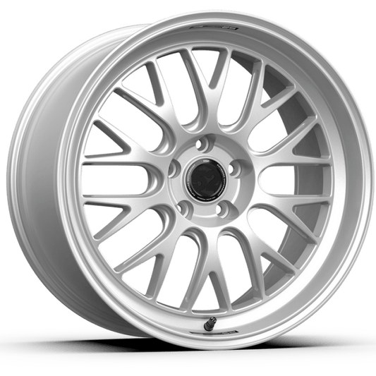 Kies-Motorsports fifteen52 fifteen52 Holeshot RSR 20x11 5x120 43mm ET 72.56mm Center Bore Radiant Silver