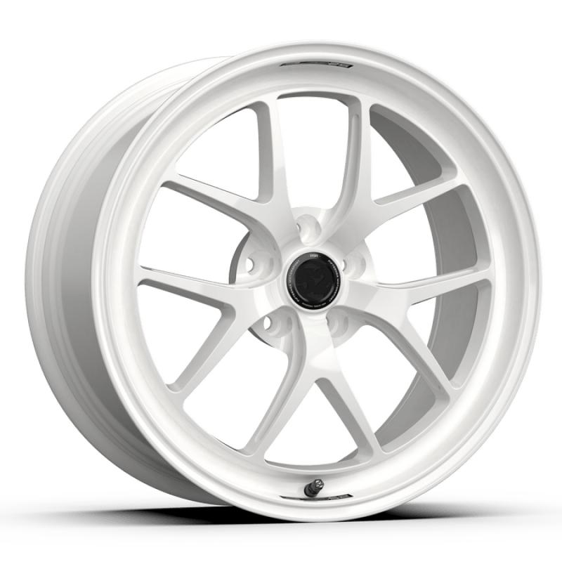 Kies-Motorsports fifteen52 fifteen52 Sector RSR 19x9.5 5x114.3 38mm ET 73.1mm Center Bore Rally White