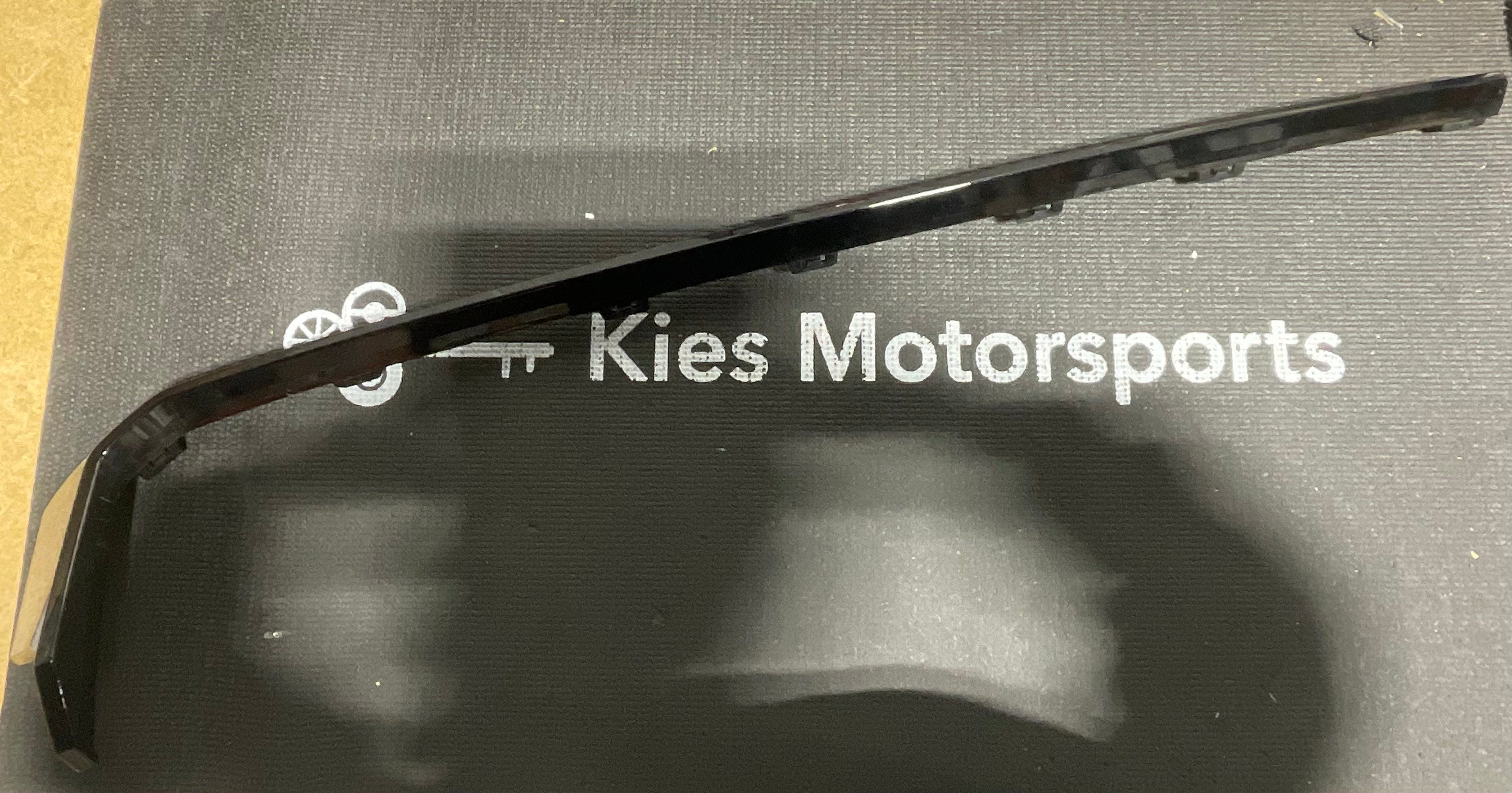 Kies-Motorsports Kies Motorsports OPEN BOX - OEM Genuine BMW G8X Rear Diffuser Trim - Gloss Black (USED) - [Broken Clip]